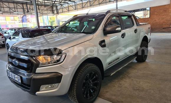Buy Used Ford Ranger White Car in Import - Dubai in Namibia