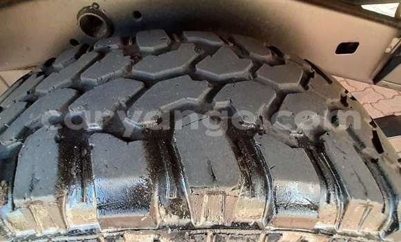 Acheter Occasion Voiture Toyota Land Cruiser Beige à Karasburg, Karas Acheter Occasion Voiture Toyota Land Cruiser Beige à Karasburg, Karas