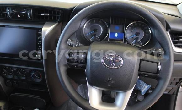 Acheter Occasion Voiture Toyota Fortuner Blanc à Gobabis, Omaheke Acheter Occasion Voiture Toyota Fortuner Blanc à Gobabis, Omaheke