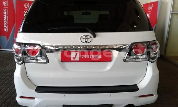 Buy Used Toyota Fortuner White Car in Arandis in Kunene Buy Used Toyota Fortuner White Car in Arandis in Kunene