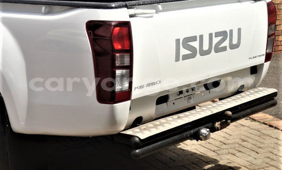 Buy Used Isuzu KB White Car in Aranos in Hardap Buy Used Isuzu KB White Car in Aranos in Hardap