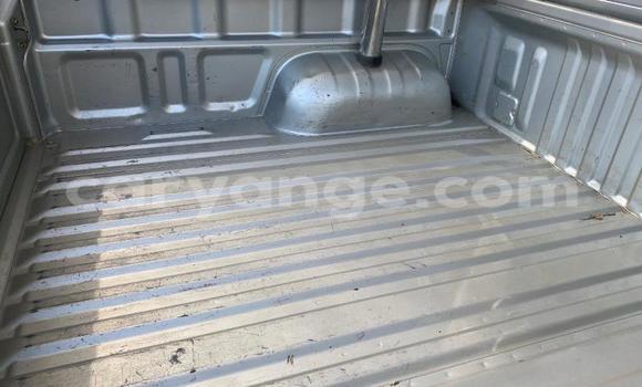 Buy Used Toyota Hilux Silver Car in Import - Dubai in Namibia Buy Used Toyota Hilux Silver Car in Import - Dubai in Namibia