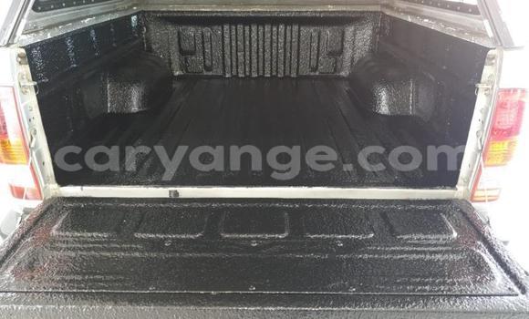 Buy Used Toyota Hilux Silver Car in Import - Dubai in Namibia Buy Used Toyota Hilux Silver Car in Import - Dubai in Namibia