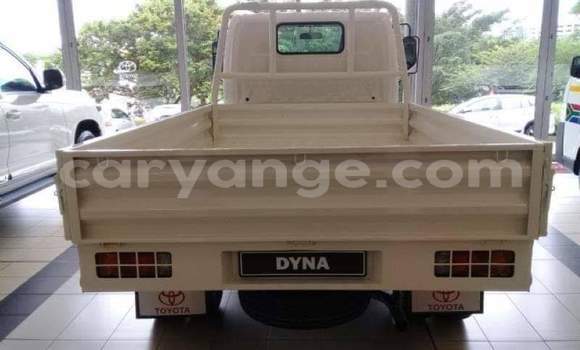 Buy Used Toyota Dyna White Car in Windhoek in Namibia Buy Used Toyota Dyna White Car in Windhoek in Namibia