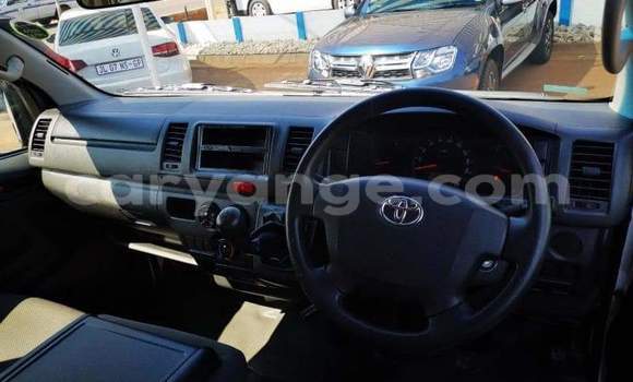 Acheter Occasion Voiture Toyota Ipsum Blanc à Windhoek, Namibie Acheter Occasion Voiture Toyota Ipsum Blanc à Windhoek, Namibie