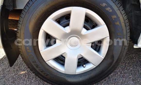 Acheter Occasion Voiture Toyota Ipsum Blanc à Windhoek, Namibie Acheter Occasion Voiture Toyota Ipsum Blanc à Windhoek, Namibie