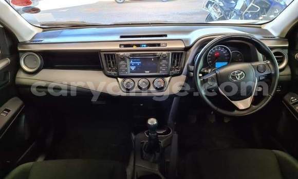 Buy Used Toyota RAV4 White Car in Rundu in Namibia Buy Used Toyota RAV4 White Car in Rundu in Namibia