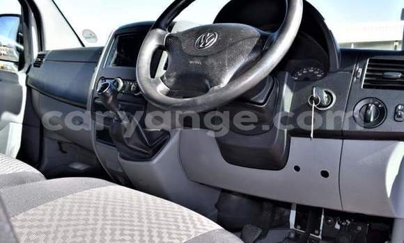 Acheter Occasion Voiture IVECO Massif Blanc à Windhoek, Namibie Acheter Occasion Voiture IVECO Massif Blanc à Windhoek, Namibie