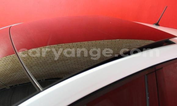 Buy Used Volkswagen Golf White Car in Gobabis in Omaheke Buy Used Volkswagen Golf White Car in Gobabis in Omaheke