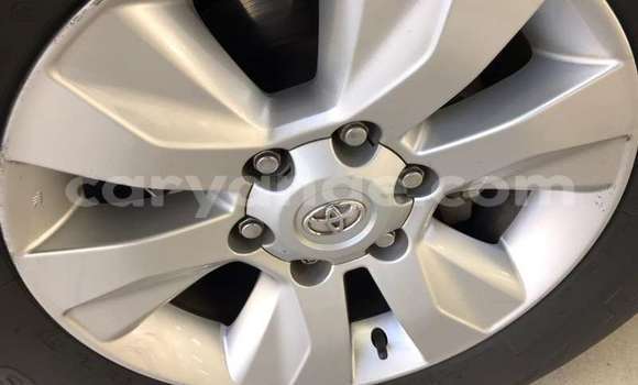 Buy Used Toyota Hilux White Car in Gobabis in Omaheke Buy Used Toyota Hilux White Car in Gobabis in Omaheke