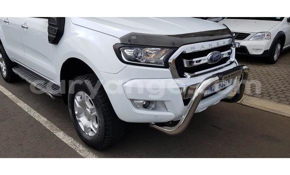 Acheter Occasion Voiture Ford Ranger Blanc à Karasburg, Karas Acheter Occasion Voiture Ford Ranger Blanc à Karasburg, Karas