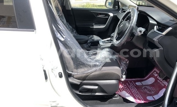 Acheter Occasion Voiture Toyota RAV4 Blanc à Windhoek, Namibie Acheter Occasion Voiture Toyota RAV4 Blanc à Windhoek, Namibie