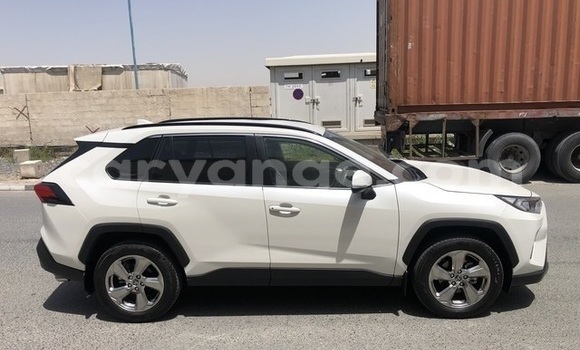 Acheter Occasion Voiture Toyota RAV4 Blanc à Windhoek, Namibie Acheter Occasion Voiture Toyota RAV4 Blanc à Windhoek, Namibie