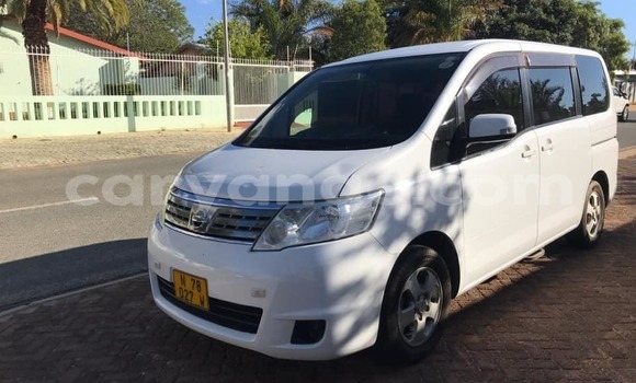 Buy Used Nissan Serena White Car in Arandis in Kunene Buy Used Nissan Serena White Car in Arandis in Kunene