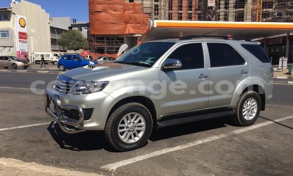 Buy Used Toyota Fortuner Silver Car in Arandis in Kunene Buy Used Toyota Fortuner Silver Car in Arandis in Kunene