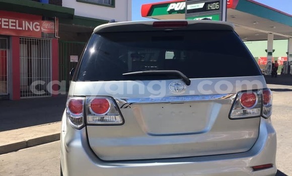 Buy Used Toyota Fortuner Silver Car in Arandis in Kunene Buy Used Toyota Fortuner Silver Car in Arandis in Kunene