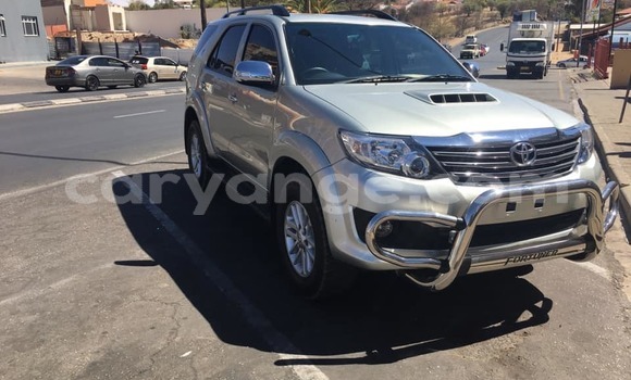 Buy Used Toyota Fortuner Silver Car in Arandis in Kunene Buy Used Toyota Fortuner Silver Car in Arandis in Kunene
