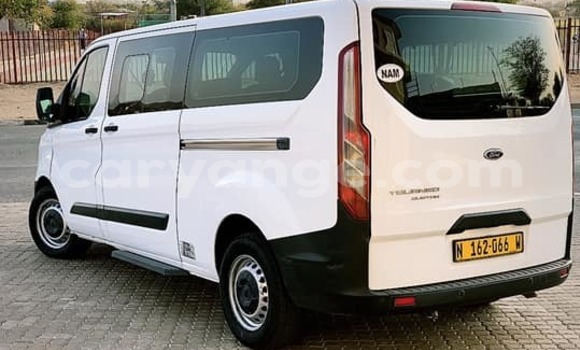 Buy Used Ford Tourneo Connect White Car in Arandis in Kunene Buy Used Ford Tourneo Connect White Car in Arandis in Kunene