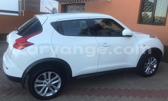 Acheter Occasion Voiture Nissan Juke Blanc à Windhoek, Namibie Acheter Occasion Voiture Nissan Juke Blanc à Windhoek, Namibie