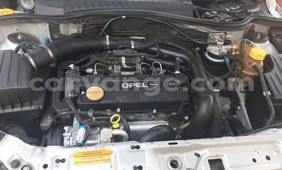 Acheter Occasion Voiture Opel Corsa Gris à Windhoek, Namibie Acheter Occasion Voiture Opel Corsa Gris à Windhoek, Namibie