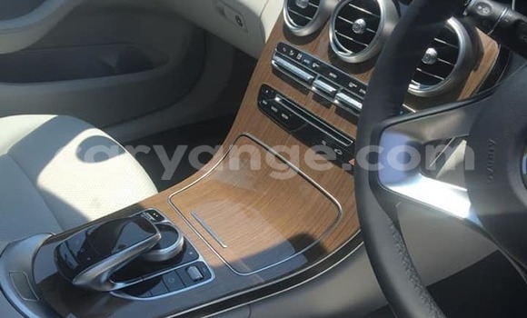 Acheter Occasion Voiture Mercedes-Benz C–Class Blanc à Windhoek, Namibie Acheter Occasion Voiture Mercedes-Benz C–Class Blanc à Windhoek, Namibie