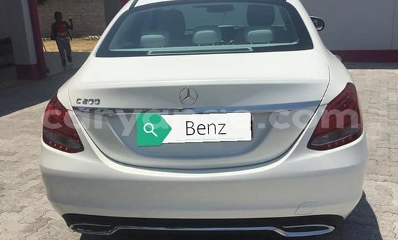 Acheter Occasion Voiture Mercedes-Benz C–Class Blanc à Windhoek, Namibie Acheter Occasion Voiture Mercedes-Benz C–Class Blanc à Windhoek, Namibie