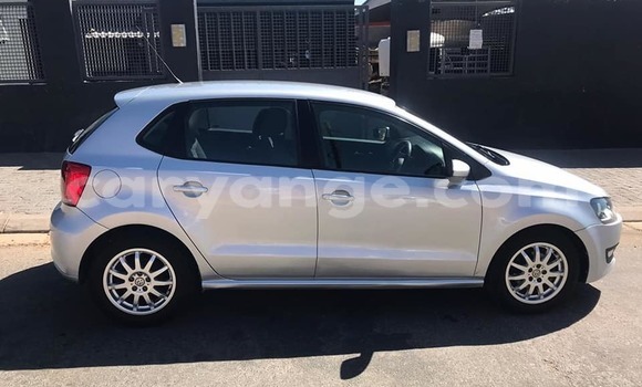 Acheter Occasion Voiture Volkswagen Polo Gris à Windhoek, Namibie Acheter Occasion Voiture Volkswagen Polo Gris à Windhoek, Namibie