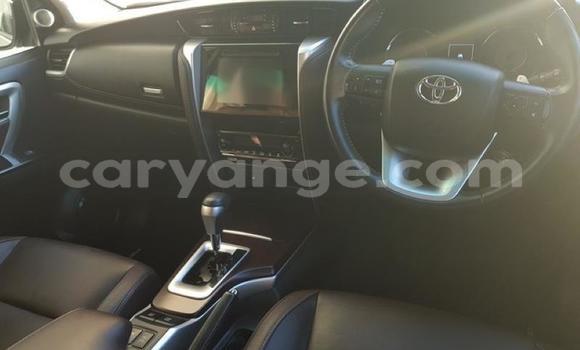 Buy Used Toyota Fortuner White Car in Import - Dubai in Namibia Buy Used Toyota Fortuner White Car in Import - Dubai in Namibia