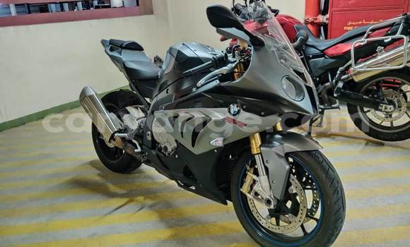 Acheter Occasion Moto BMW S 1000 Rouge à Import - Dubai, Namibie Acheter Occasion Moto BMW S 1000 Rouge à Import - Dubai, Namibie