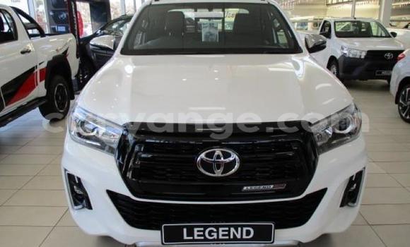 Buy Used Toyota Hilux White Car in Gobabis in Omaheke Buy Used Toyota Hilux White Car in Gobabis in Omaheke