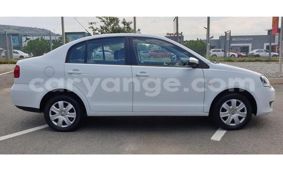 Acheter Occasion Voiture Volkswagen Polo Blanc à Gobabis, Omaheke Acheter Occasion Voiture Volkswagen Polo Blanc à Gobabis, Omaheke