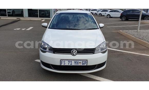 Acheter Occasion Voiture Volkswagen Polo Blanc à Gobabis, Omaheke Acheter Occasion Voiture Volkswagen Polo Blanc à Gobabis, Omaheke