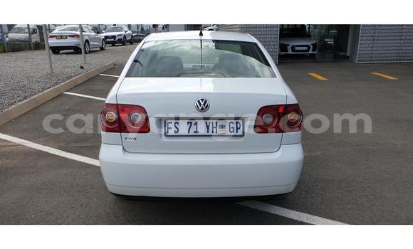 Acheter Occasion Voiture Volkswagen Polo Blanc à Gobabis, Omaheke Acheter Occasion Voiture Volkswagen Polo Blanc à Gobabis, Omaheke