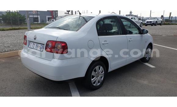 Acheter Occasion Voiture Volkswagen Polo Blanc à Gobabis, Omaheke Acheter Occasion Voiture Volkswagen Polo Blanc à Gobabis, Omaheke