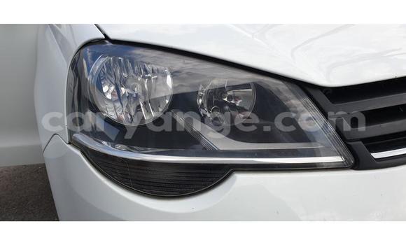 Acheter Occasion Voiture Volkswagen Polo Blanc à Gobabis, Omaheke Acheter Occasion Voiture Volkswagen Polo Blanc à Gobabis, Omaheke