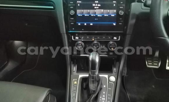 Acheter Occasion Voiture Volkswagen Golf R Bleu à Gobabis, Omaheke Acheter Occasion Voiture Volkswagen Golf R Bleu à Gobabis, Omaheke