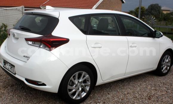 Acheter Occasion Voiture Toyota Auris Blanc à Gobabis, Omaheke Acheter Occasion Voiture Toyota Auris Blanc à Gobabis, Omaheke