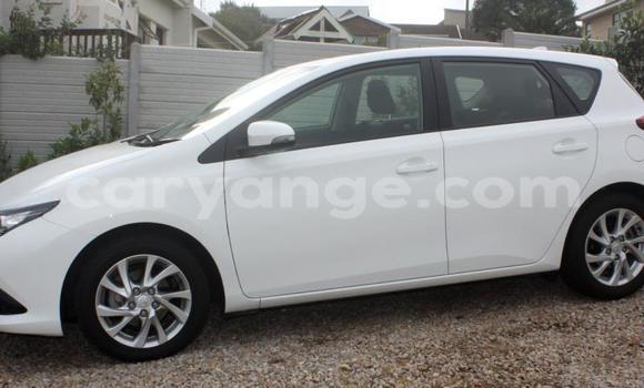 Acheter Occasion Voiture Toyota Auris Blanc à Gobabis, Omaheke Acheter Occasion Voiture Toyota Auris Blanc à Gobabis, Omaheke