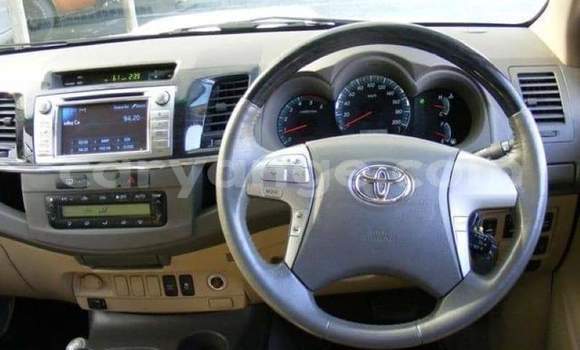 Buy Used Toyota Fortuner White Car in Windhoek in Namibia Buy Used Toyota Fortuner White Car in Windhoek in Namibia