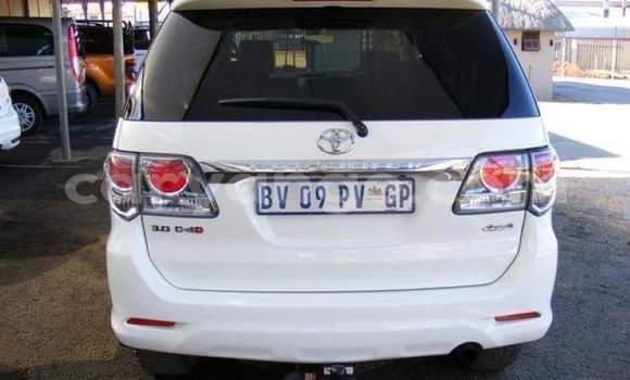 Buy Used Toyota Fortuner White Car in Windhoek in Namibia Buy Used Toyota Fortuner White Car in Windhoek in Namibia
