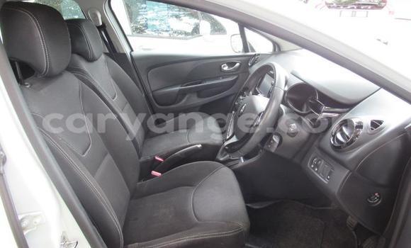 Acheter Occasion Voiture Renault Clio Blanc à Gobabis, Omaheke Acheter Occasion Voiture Renault Clio Blanc à Gobabis, Omaheke