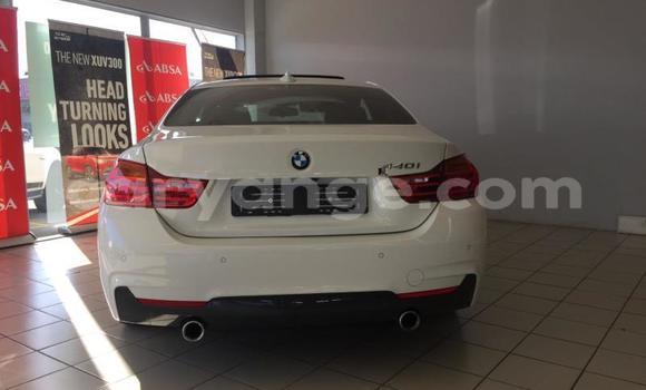 Acheter Occasion Voiture BMW 1er Blanc à Gobabis, Omaheke Acheter Occasion Voiture BMW 1er Blanc à Gobabis, Omaheke