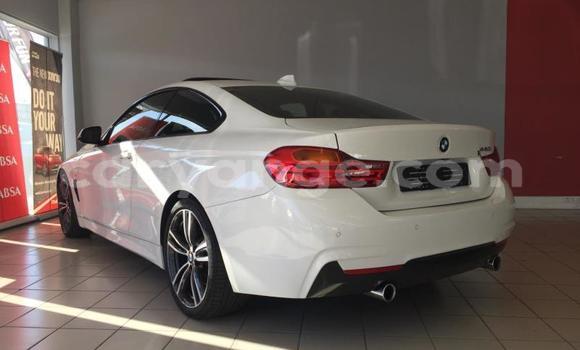 Acheter Occasion Voiture BMW 1er Blanc à Gobabis, Omaheke Acheter Occasion Voiture BMW 1er Blanc à Gobabis, Omaheke