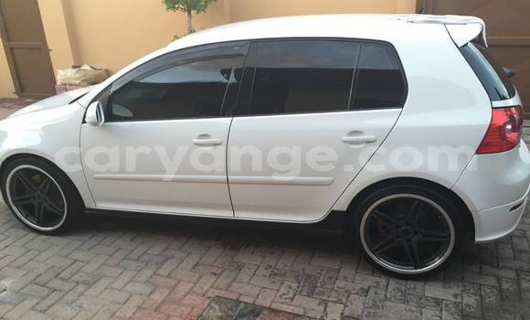 Buy Used Volkswagen Golf White Car in Walvis Bay in Namibia Buy Used Volkswagen Golf White Car in Walvis Bay in Namibia