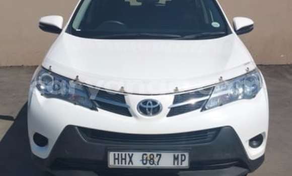 Buy Used Toyota RAV4 White Car in Swakopmund in Namibia Buy Used Toyota RAV4 White Car in Swakopmund in Namibia