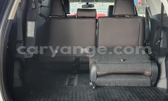 Acheter Occasion Voiture Toyota Fortuner Blanc à Grootfontein, Namibie Acheter Occasion Voiture Toyota Fortuner Blanc à Grootfontein, Namibie