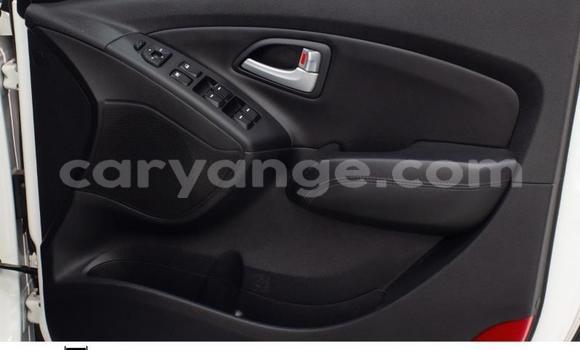 Buy Used Hyundai Ix35 White Car in Henties Bay in Erongo Buy Used Hyundai Ix35 White Car in Henties Bay in Erongo