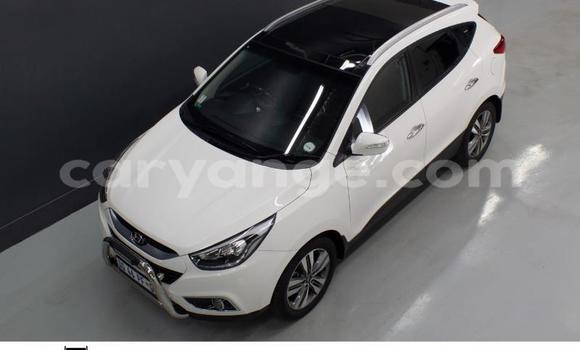 Buy Used Hyundai Ix35 White Car in Henties Bay in Erongo Buy Used Hyundai Ix35 White Car in Henties Bay in Erongo