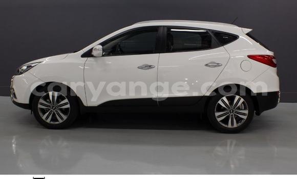 Buy Used Hyundai Ix35 White Car in Henties Bay in Erongo Buy Used Hyundai Ix35 White Car in Henties Bay in Erongo
