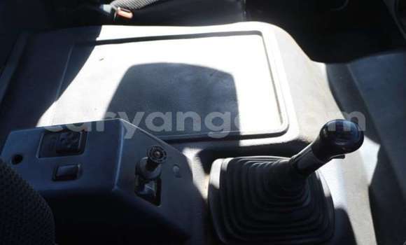 Buy Used Mercedes‒Benz 2628 Silver Truck in Grootfontein in Namibia Buy Used Mercedes‒Benz 2628 Silver Truck in Grootfontein in Namibia